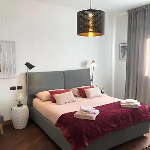  Apartment Nativo Da Vinci 25 Italy